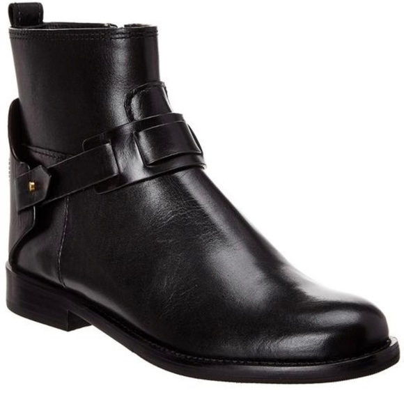 Tory Burch Colton Black Ankle Boots Logo New 6 SOLD OUT - Picture 1 of 14